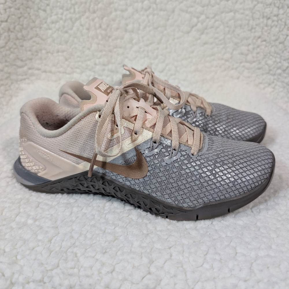 Nike Metcon‎ 4 XD MTLC Women's Shoes Size 7 Gray Pink